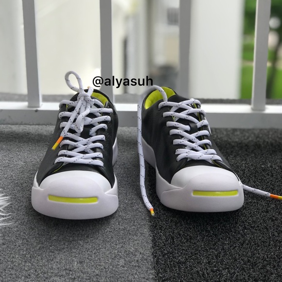 Converse JP Modern LE Black Yellow Shoes Women's AUTHENTIC Size 6.5 158343C - Picture 7 of 8